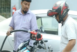 আপাতত বাড়ছে না জ্বালানি তেলের দাম